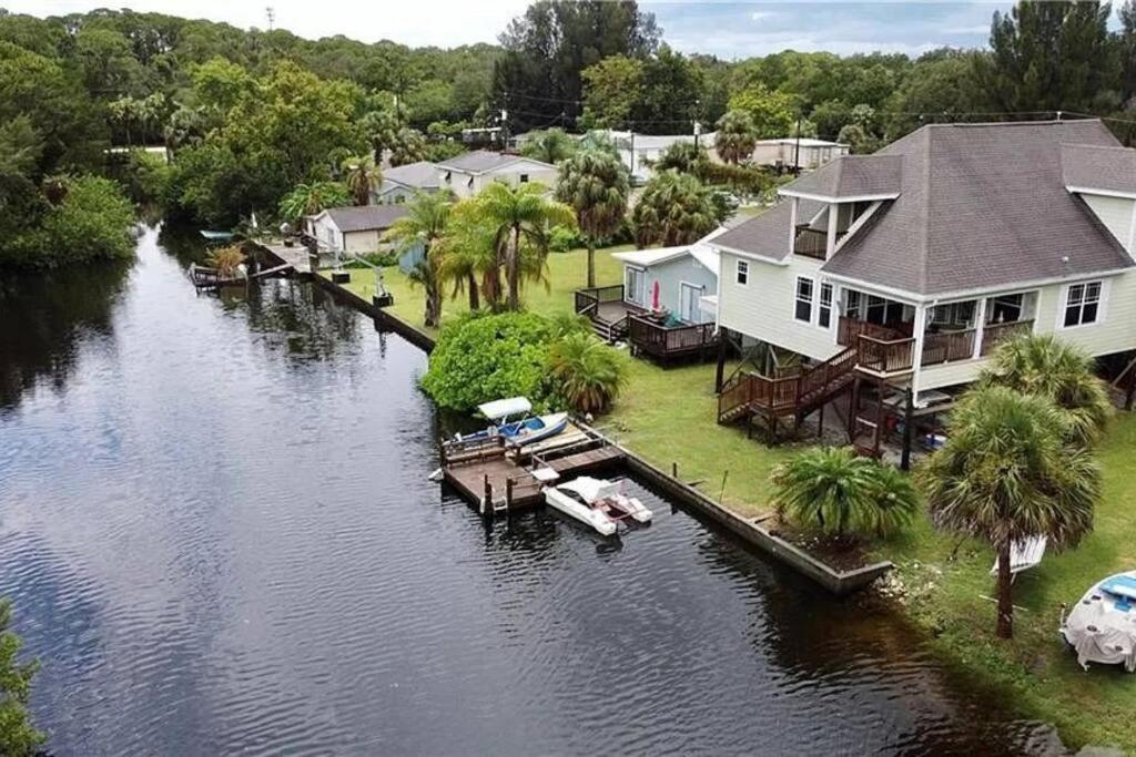 4Br Private Dock, Warm Spring Canal, Kayaks, Canoe Hudson Bagian luar foto
