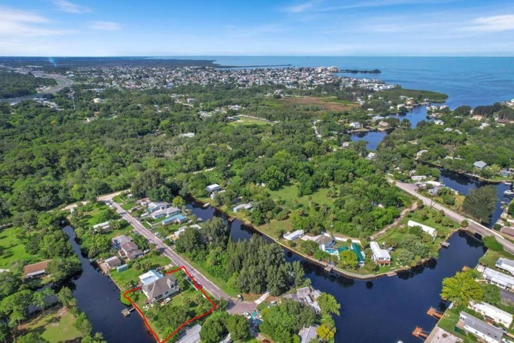 4Br Private Dock, Warm Spring Canal, Kayaks, Canoe Hudson Bagian luar foto